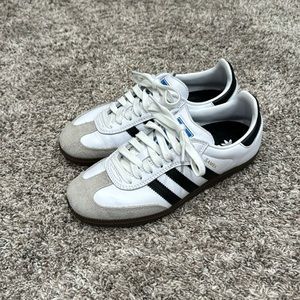 Adidas Sambas, Size US 5 (Womens size 6)